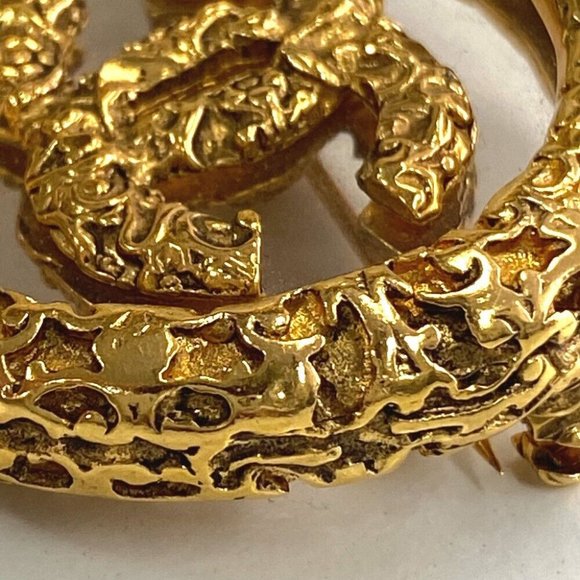 CHANEL CC Mark clear lava Circle type Round type 93A Brooch Metal Gold - Picture 4 of 12